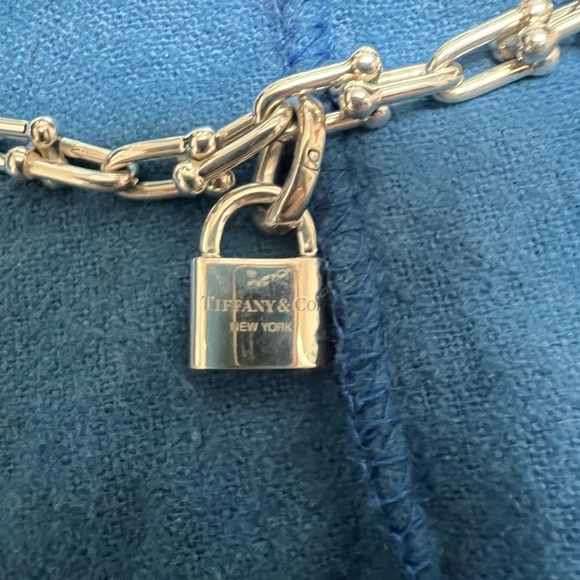 Tiffany HardWear
Small Wrap Bracelet
in Sterling Silver - Picture 3 of 10